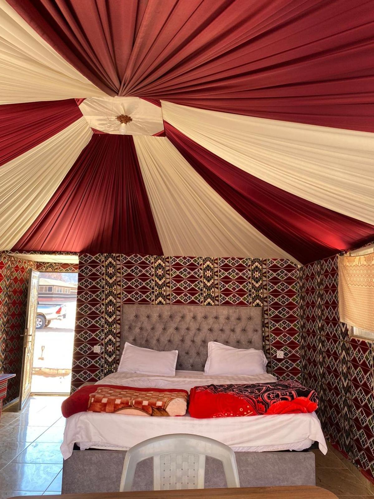 Wadi Rum Bedouin City Camp & Tours Exterior foto